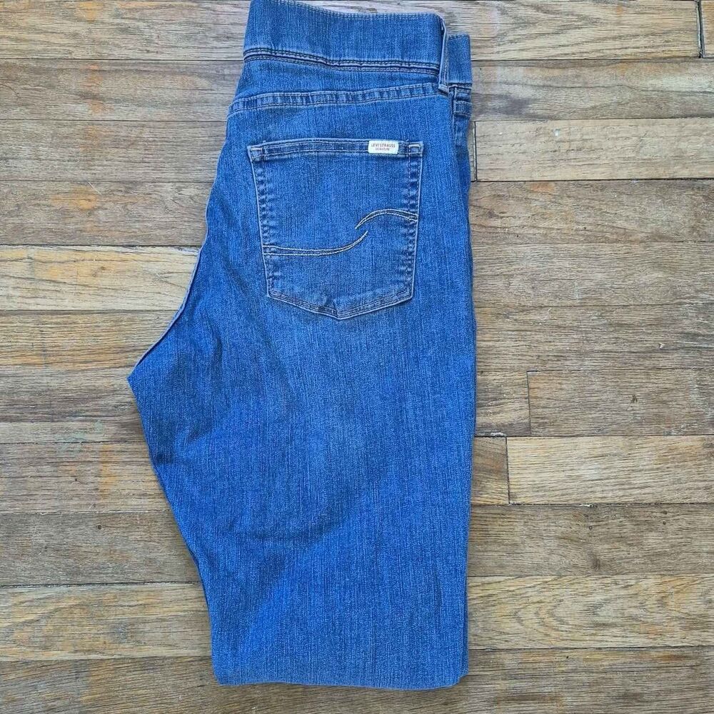 Levi Strauss Co. Women's Shaping Perfect Pull On Skinny Jeans - 14 - Picture 5 of 5